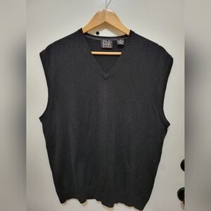Jos A Banks Mens V- Neck 100% Merino Wool Vest - Size XL - EUC